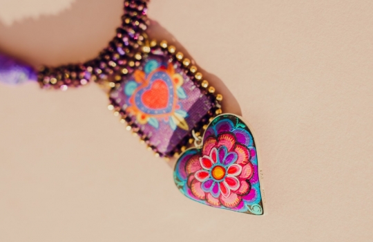 El amor sí es como lo pinta Ileana Rojas y los artesanos de Oaxaca.