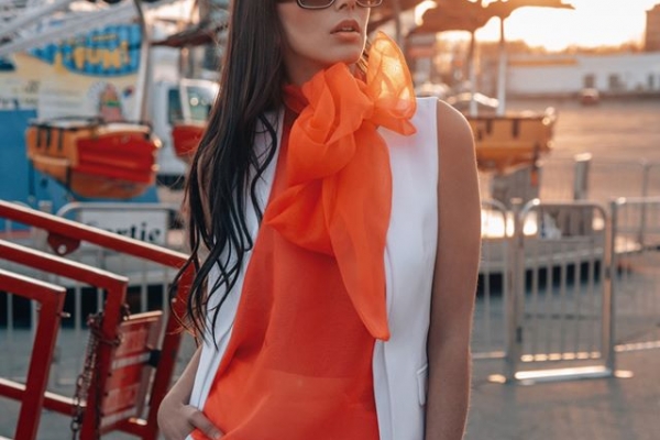 maxi-monos0F0C0F9A-9F34-B9E0-15C5-E221AD2580DB.jpg