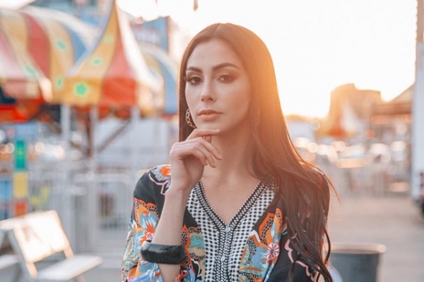 floral-print2DC4EF6B-8374-E810-B181-FC170E5A924E.jpg