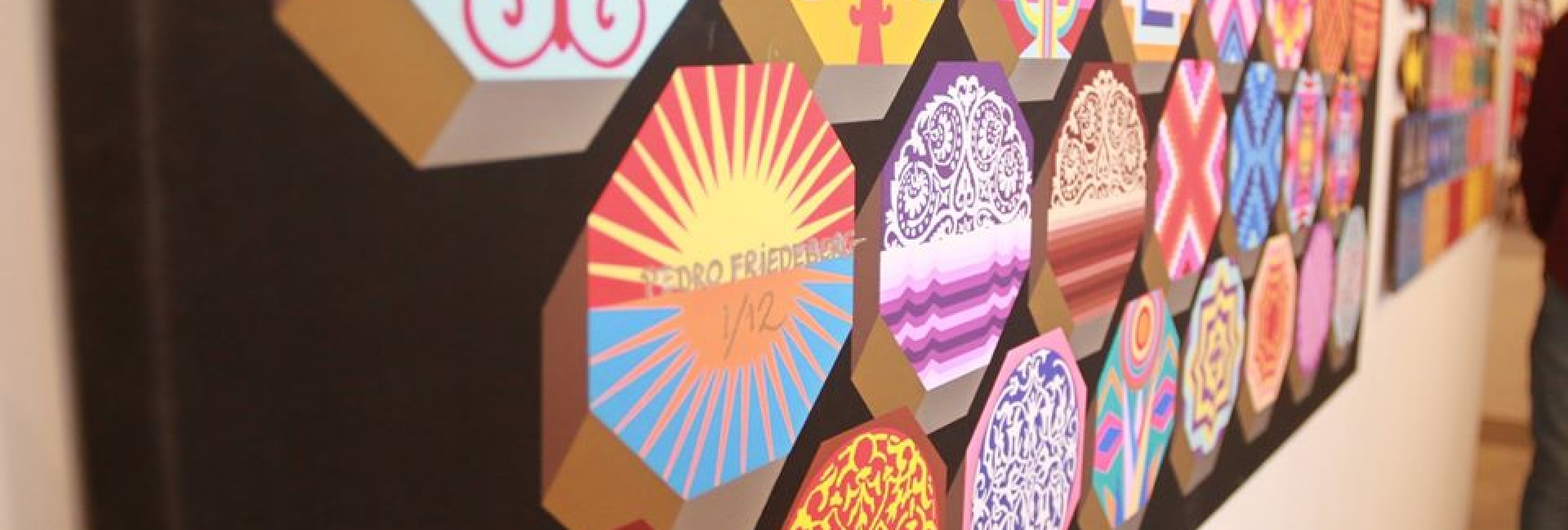 Artista Pedro Friedeberg exhibe "Original Múltiple"