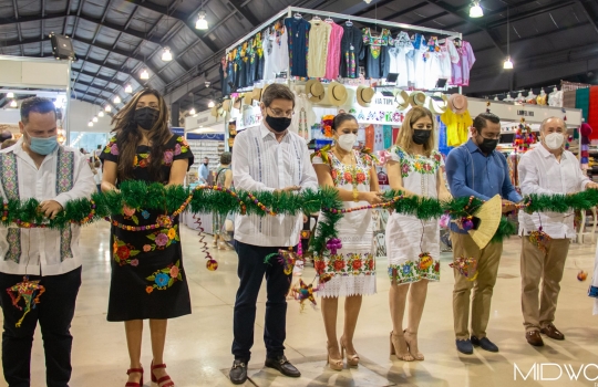 Comienzo exitoso de la Expo Tlaqueparte 2021.