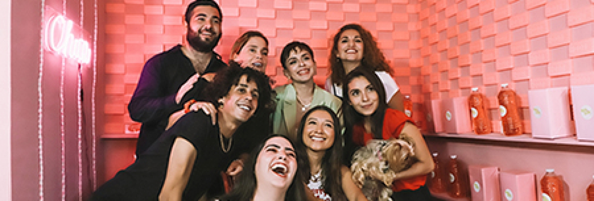 Nube 9 Agency celebra su primer aniversario.