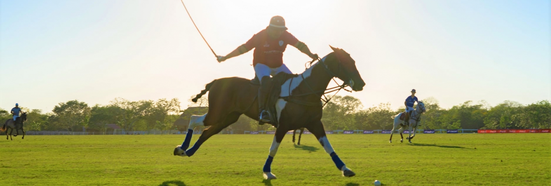 Deporte y moda con Lady Polo Market