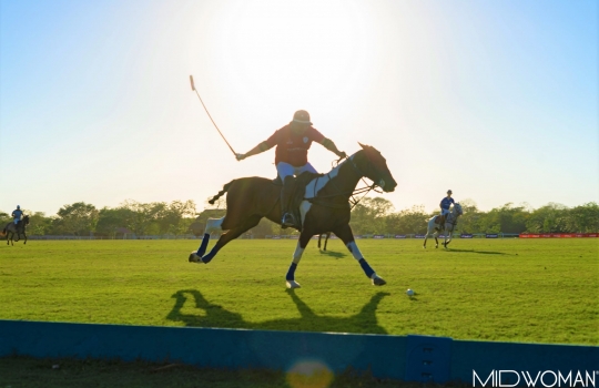 Deporte y moda con Lady Polo Market