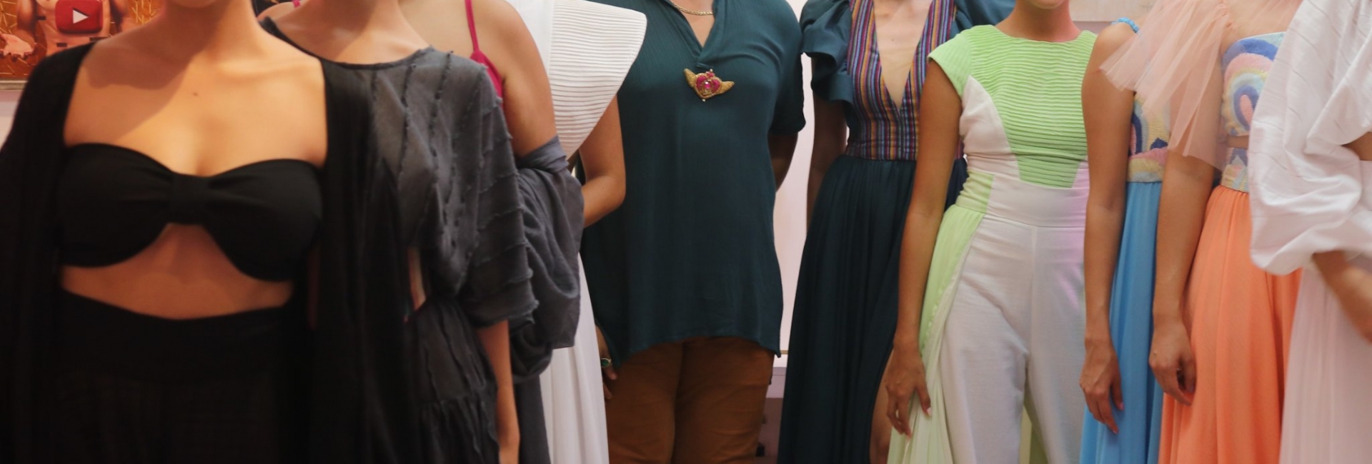 Billy Manolo inaugura nueva boutique.