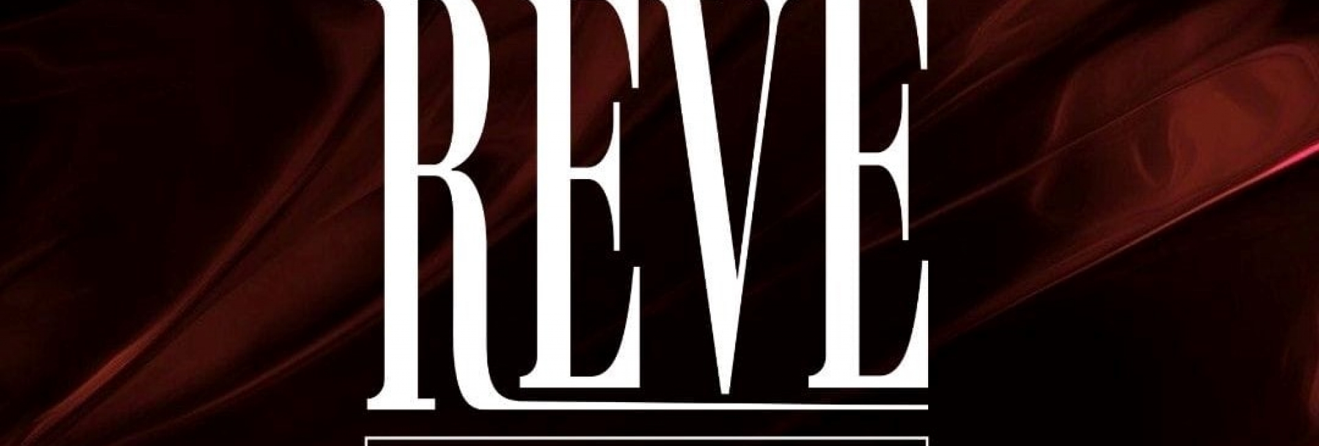Brilla la noche con Revé Fashion Show.