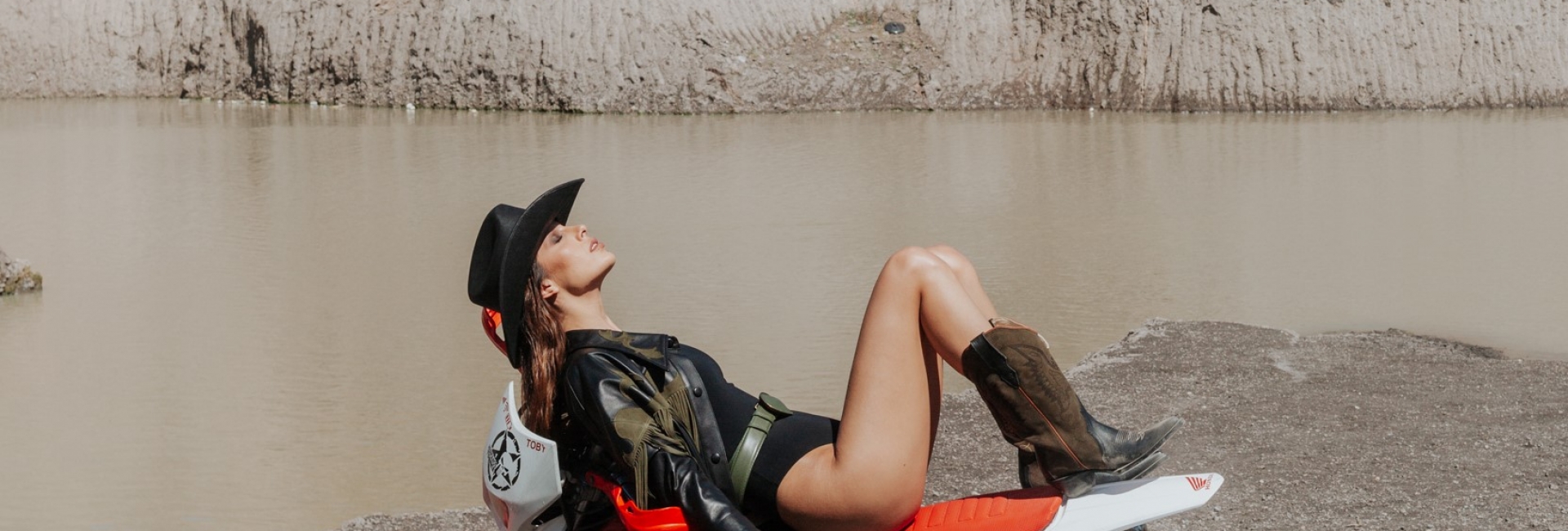 Montserrat Messeguer lanza su nueva colección "Lone Rider"