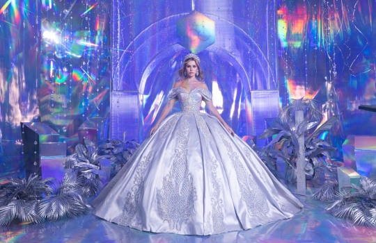 100 años de magia en un vestido.