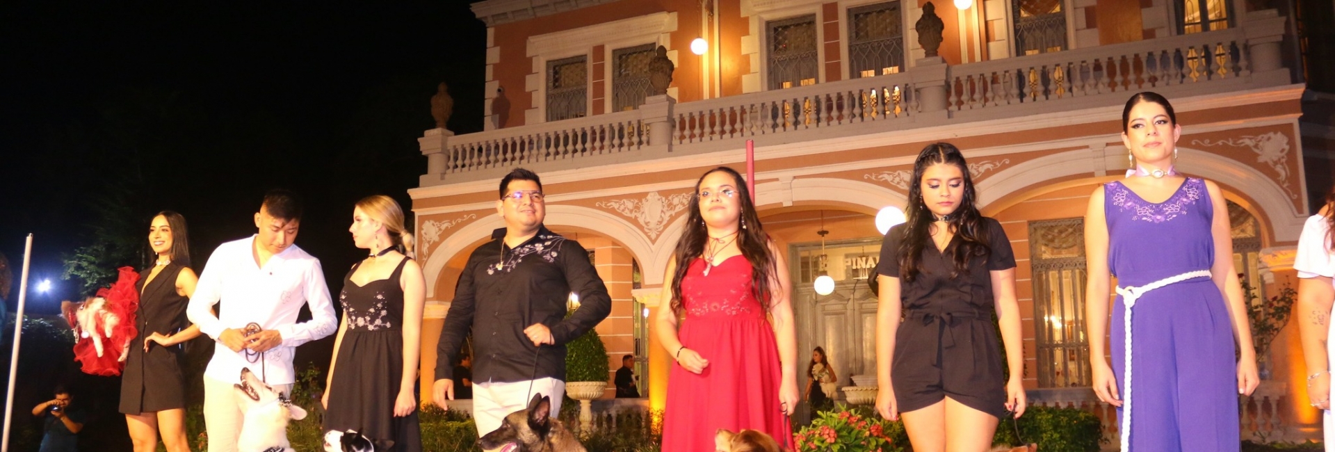 Glam & Pet Couture 2024