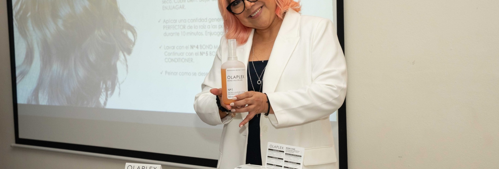 Descubriendo y aprendiendo con Olaplex.