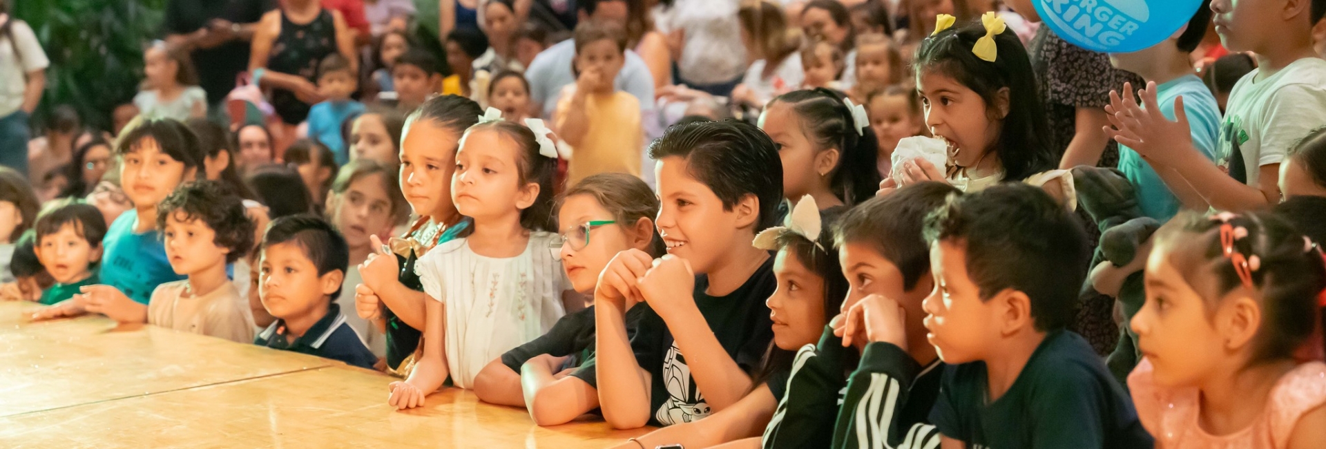 City 32 celebra a los niños.