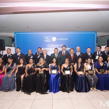 Graduación de Maestría en Impuestos.