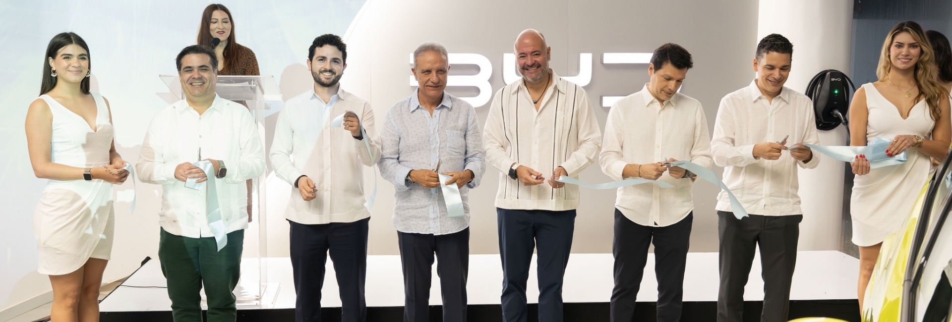 BYD inaugura agencia en Mérida
