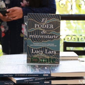 Lucy Lara lanza nuevo libro