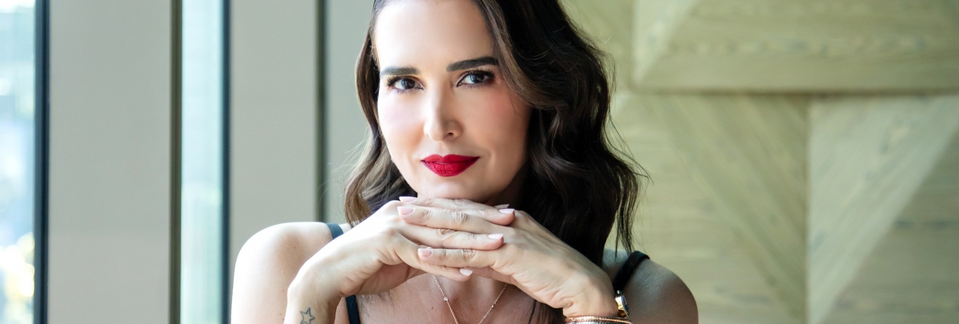 Mô Almada